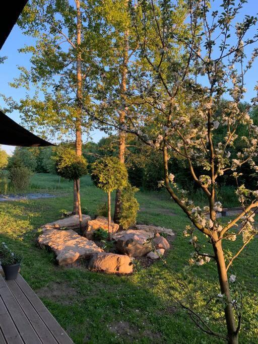Small Cozy 3-Room House With Terrace & Large Garden Ilmandu Екстер'єр фото